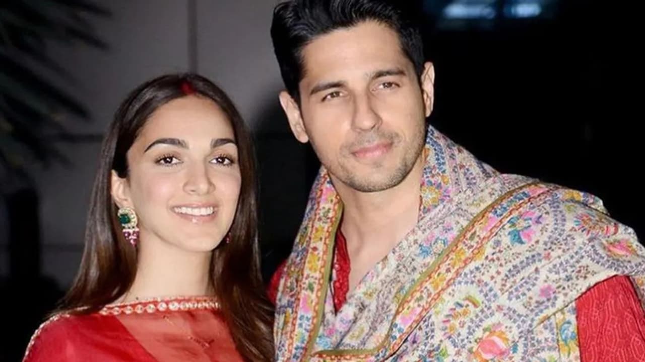 sidharth malhotra kiara advani host wedding reception in delhi here is inside details KPJ