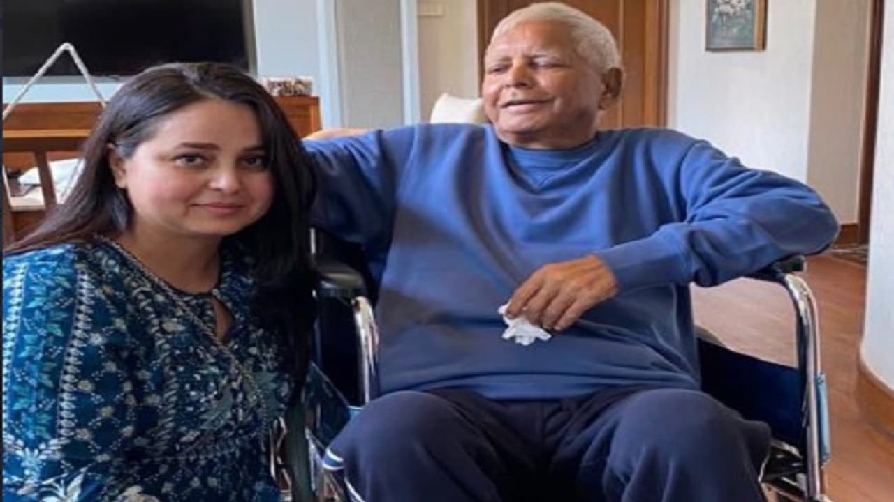 lalu yadav and his daughter rohini acharya lalu yadav and his daughter rohini acharya