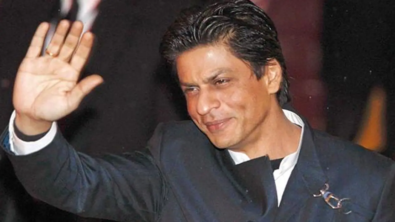 shahrukh khan chooses pathaan over ddlj actor says itne mushkil se action hero bana KPJ 