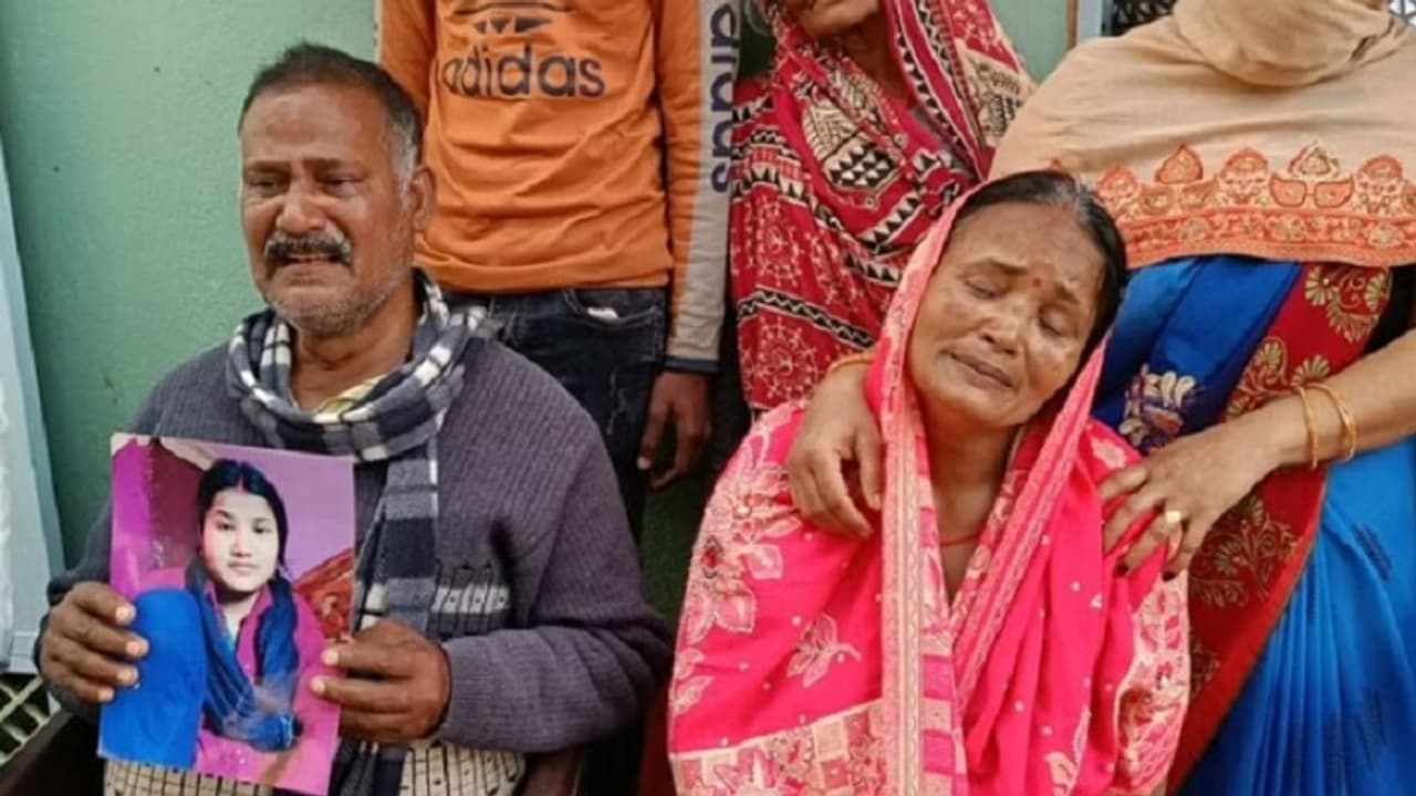 newly married woman murdered for Dowry parents searching dead body newly married woman murdered for Dowry parents searching dead body