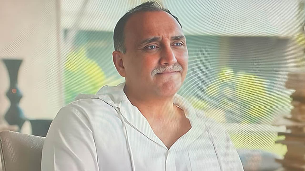 aditya chopra to merge dhoom franchise with spy universe here is what he says KPJ