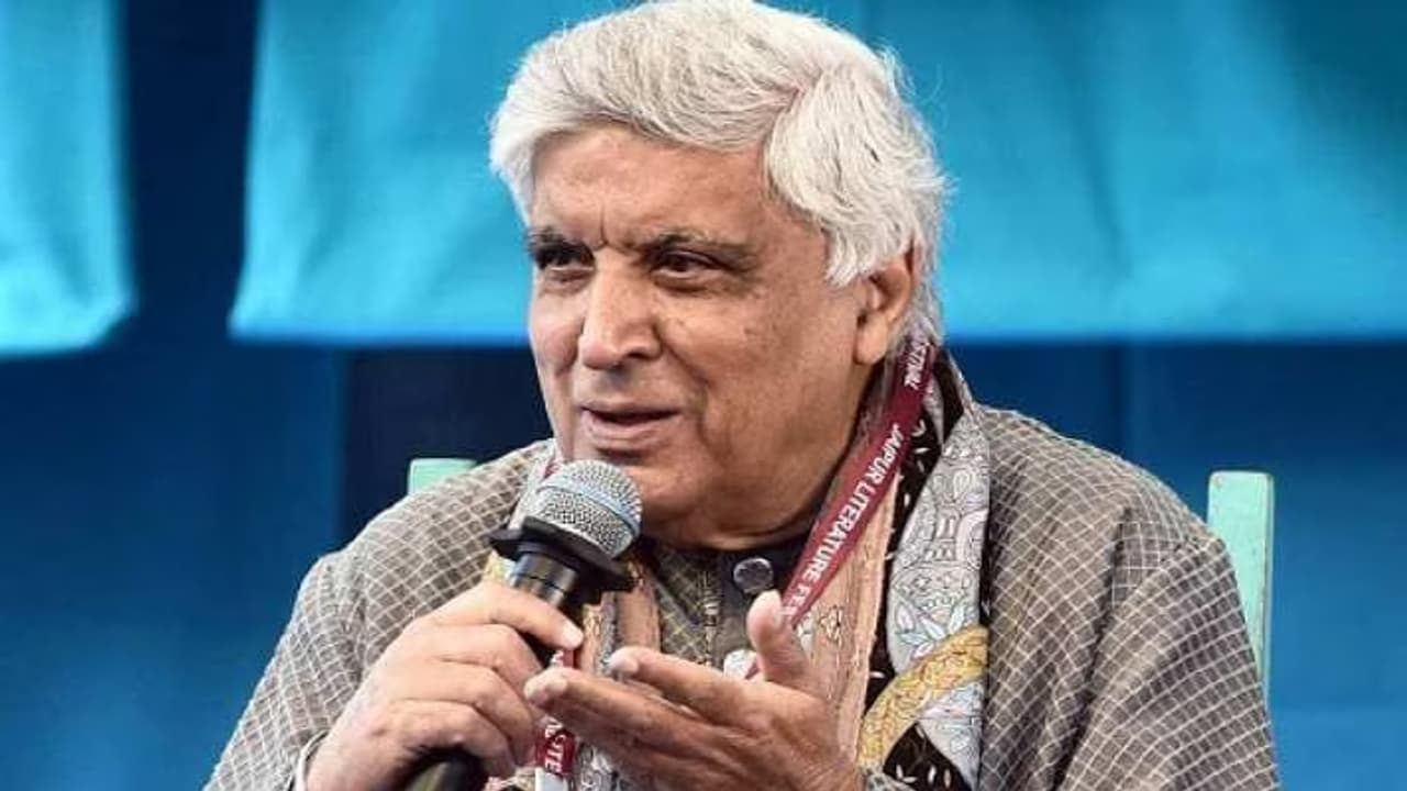 not javed akhtar feroz khan also shown pakistan insulted it in crowded gathering KPJ not javed akhtar feroz khan also shown pakistan insulted it in crowded gathering KPJ