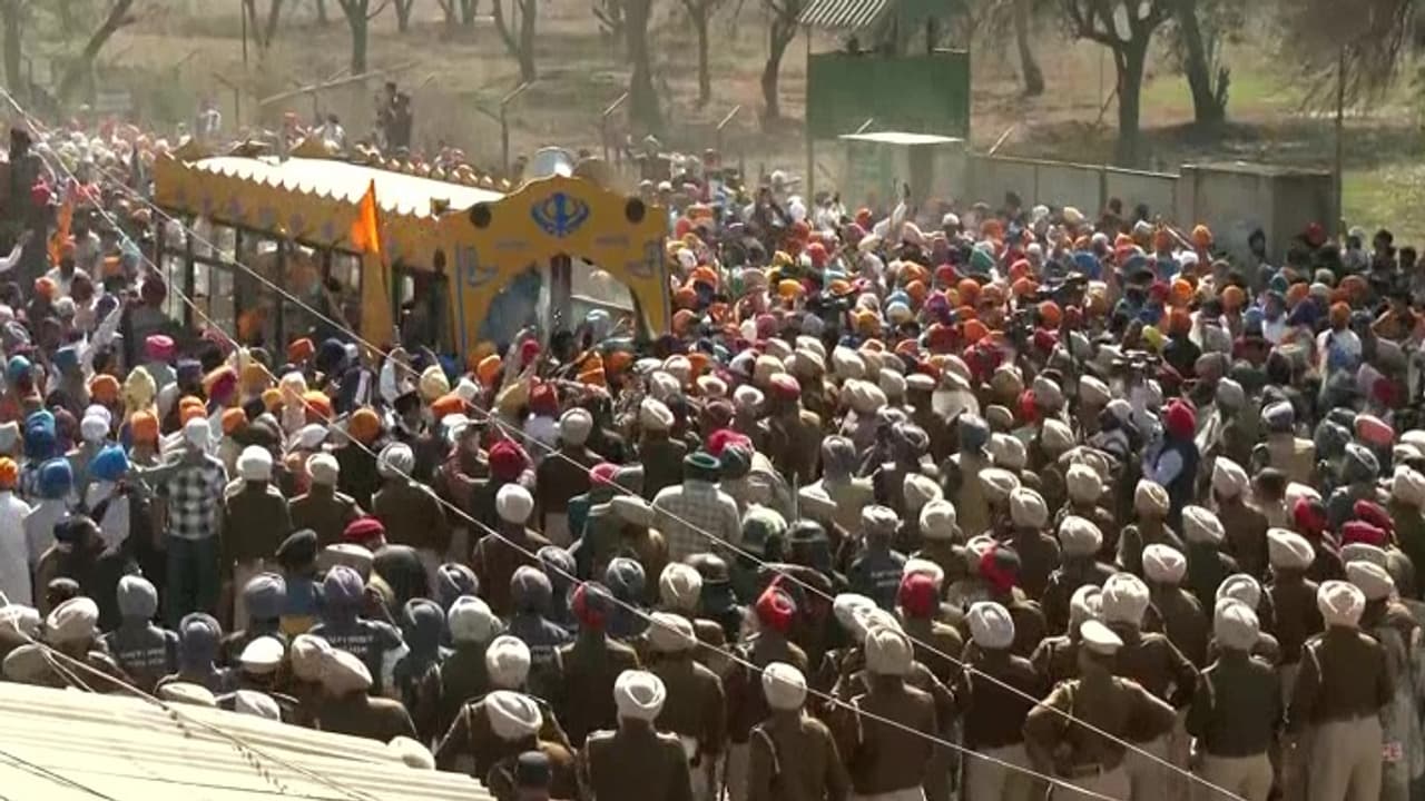 Amritpal Singh supporters Amritpal Singh supporters