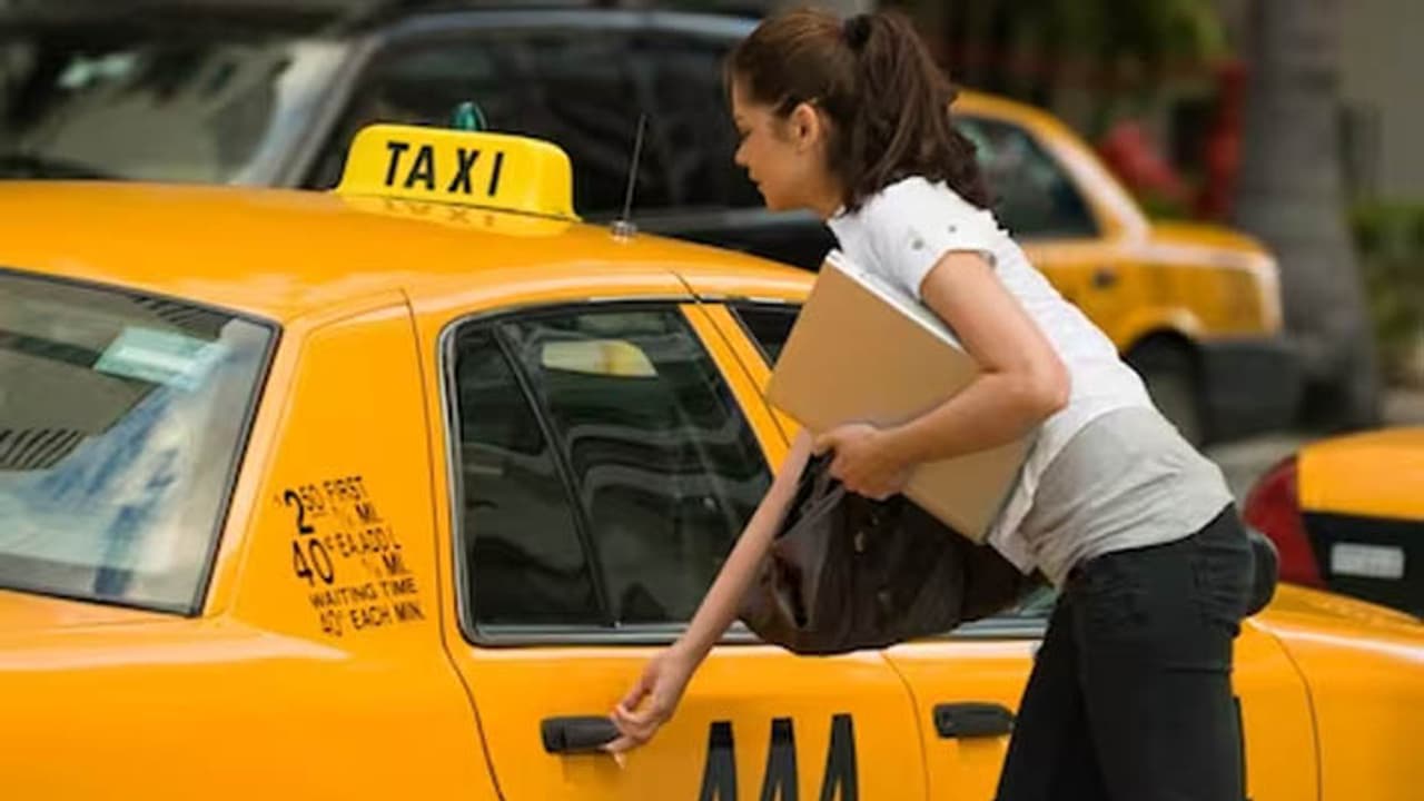 women safety guide for lady while boarding a cab women safety guide for lady while boarding a cab