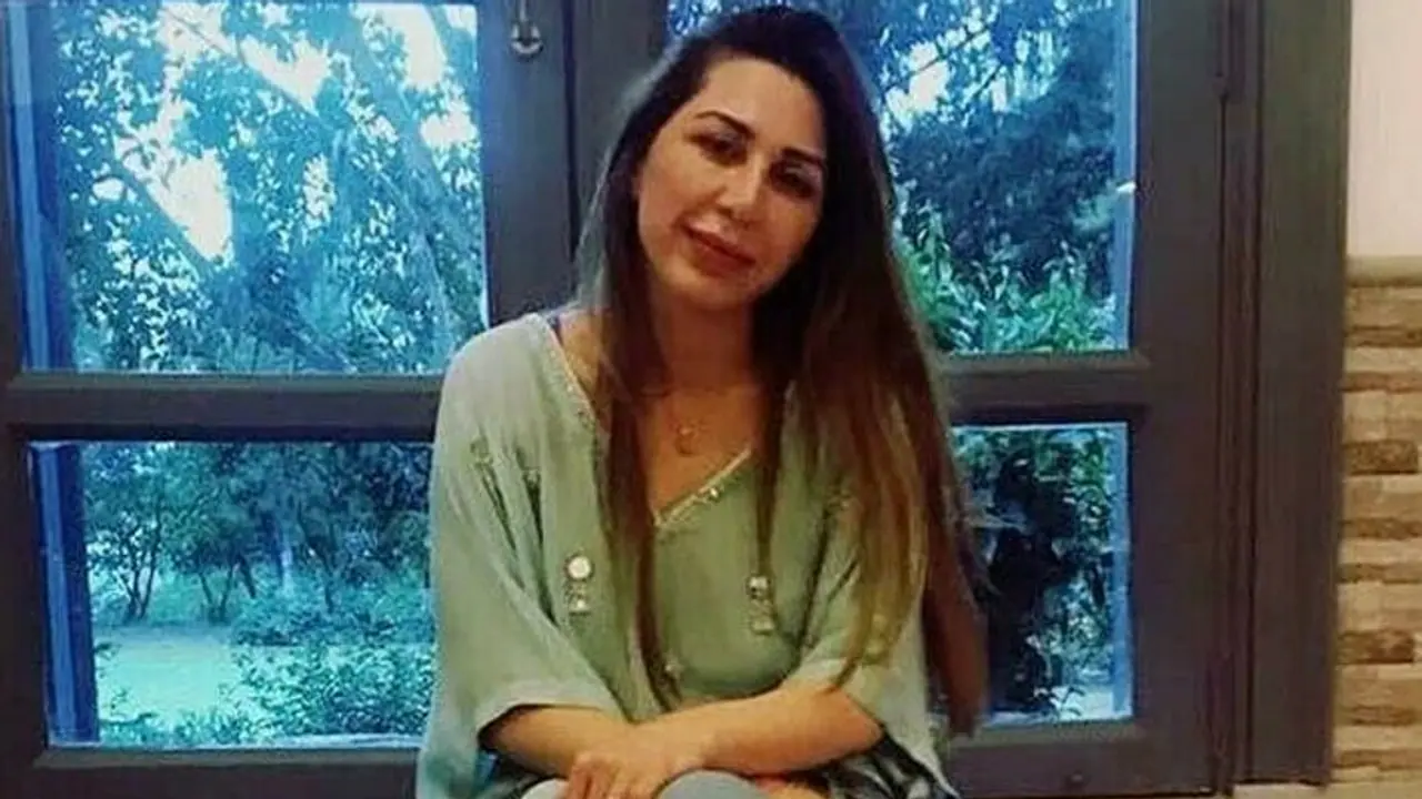 Farah gogi Farah gogi