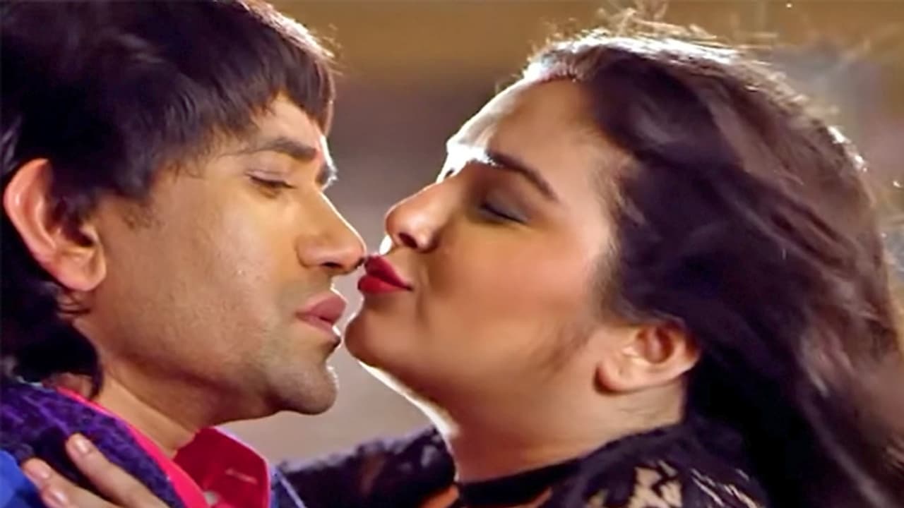 Amrapali Nirahua Romance