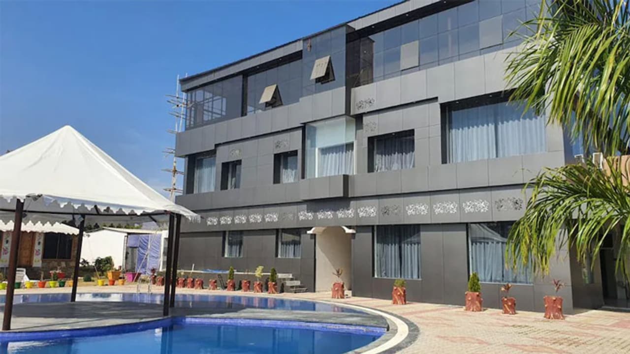 Udaipur resort ASP Divya Mittal Udaipur resort ASP Divya Mittal