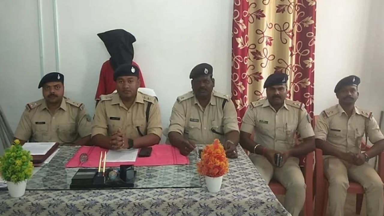 Gumla crime news boyfriend killed her ex girlfriend Gumla crime news boyfriend killed her ex girlfriend