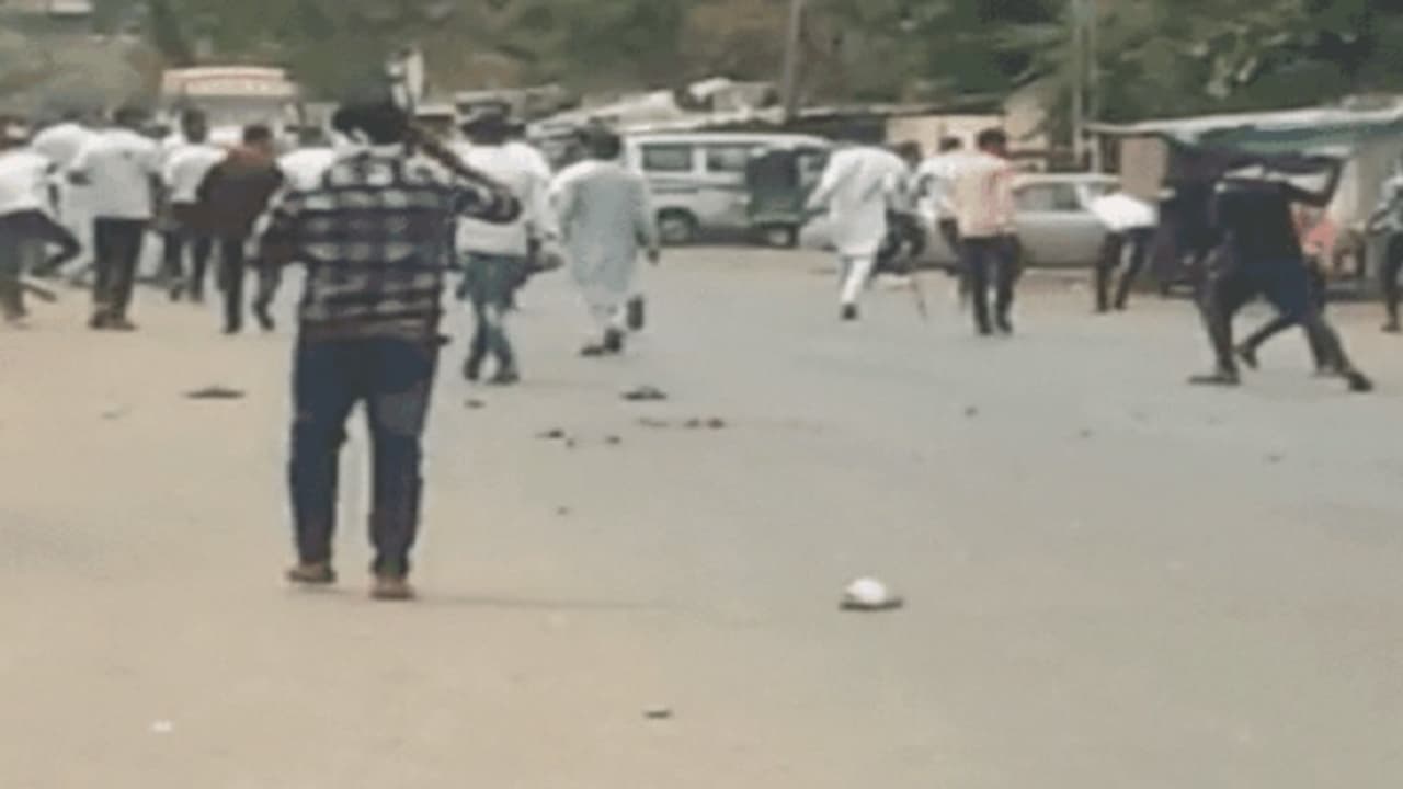 Vadodara news Ram Navami 2023 stone pelting on procession in Fatepura 