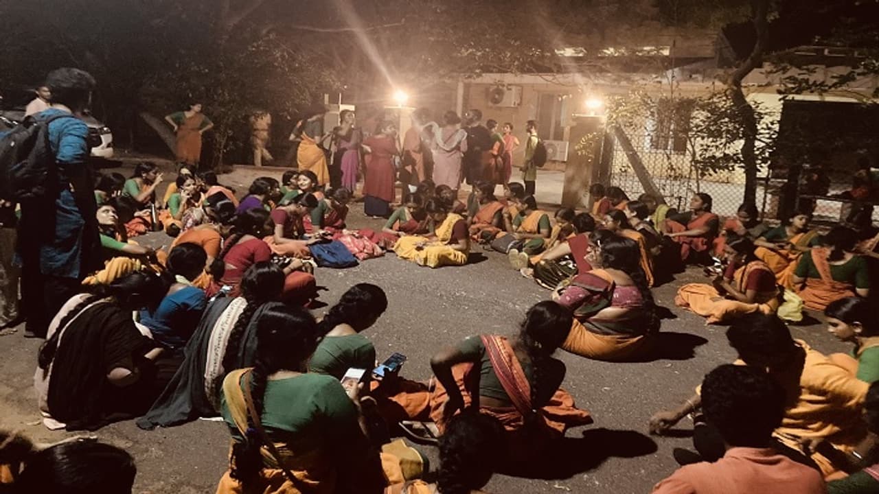 Kalakshetra Students Protest