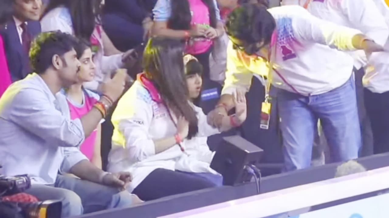 Aishwarya Rai Abhishek Bachchan Fight Aishwarya Rai Abhishek Bachchan Fight