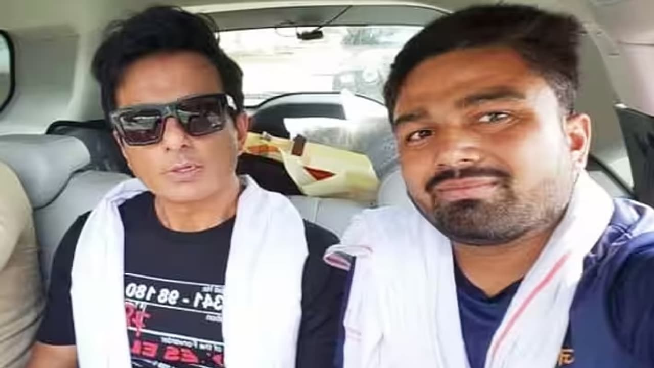 sonu sood with manish kashyap sonu sood with manish kashyap
