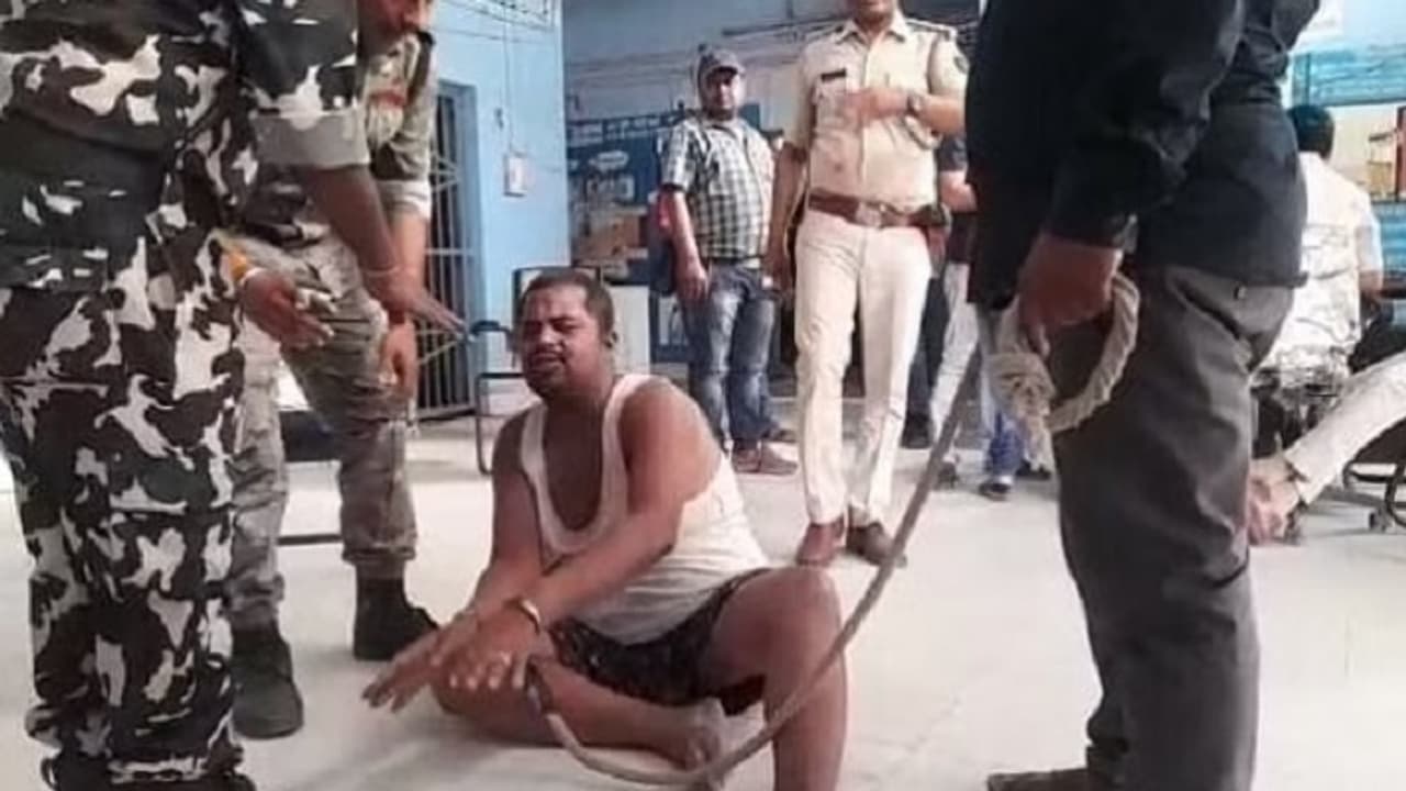 patna airport news bomb Rumor spread to stop mother from going to Bageshwar Dham accused arrested patna airport news bomb Rumor spread to stop mother from going to Bageshwar Dham accused arrested
