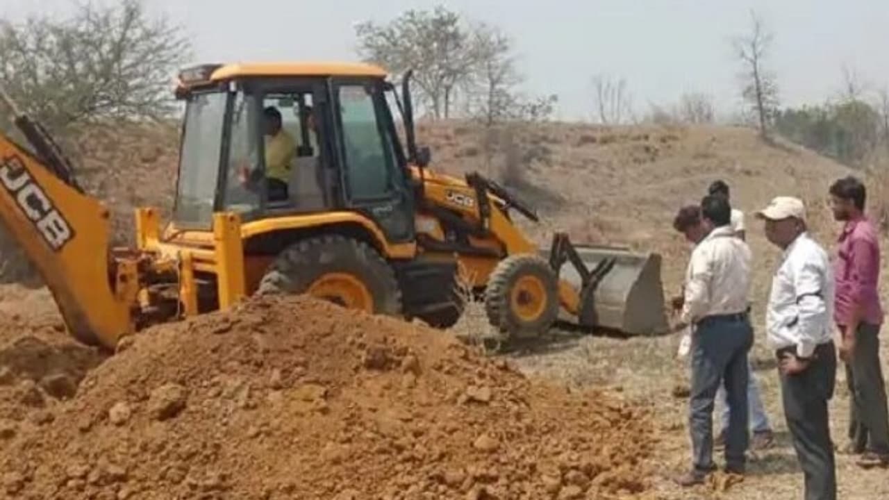 balod crime news shocking confession of a youth said i murdered my friend in 2003 balod crime news shocking confession of a youth said i murdered my friend in 2003