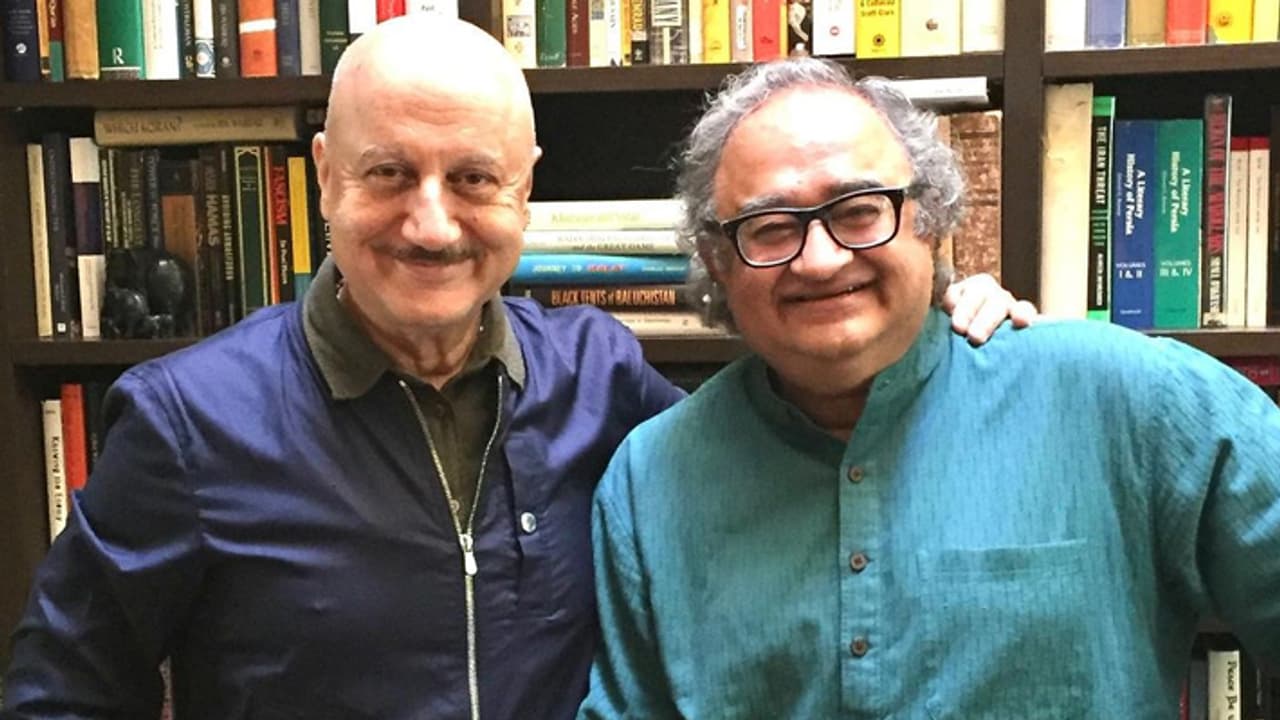 anupam kher mourns demise of pakistani canadian columnist tarek fatah