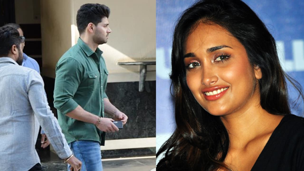 jiah khan suicide case sooraj pancholi leaves for hearing 