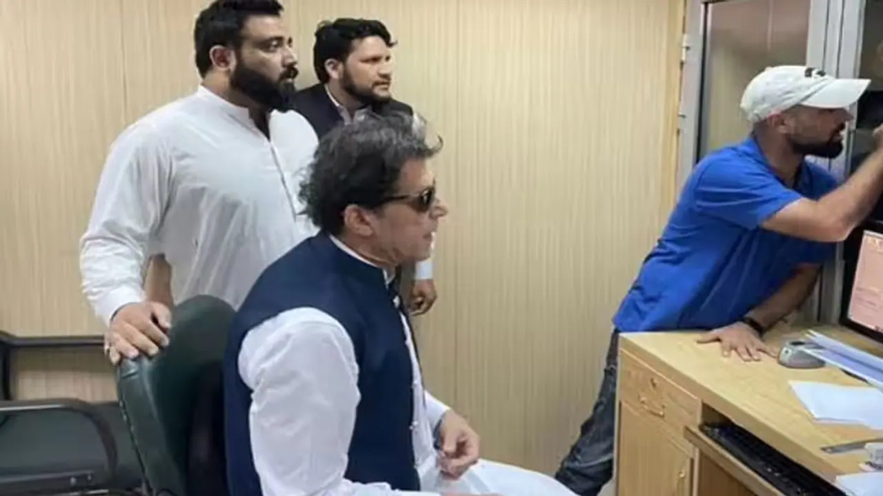  Pakistan Imran Khan Arrest 