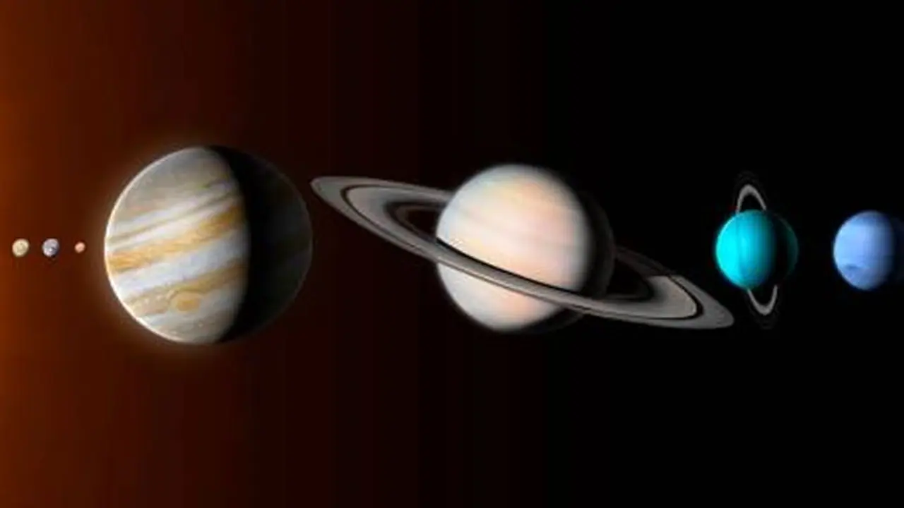 Saturn new moons Saturn new moons