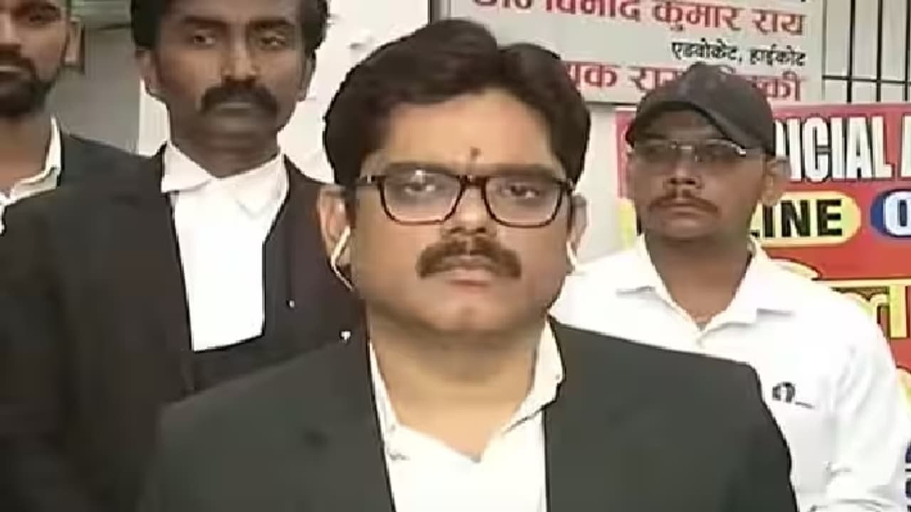 Atiq Ahmeds lawyer Vijay mishra Atiq Ahmeds lawyer Vijay mishra