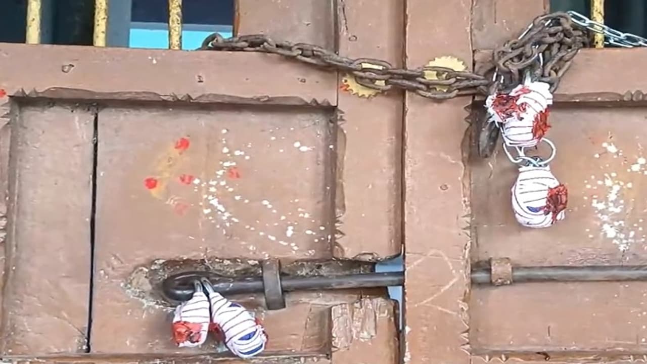 Droupadi Amman Temple Droupadi Amman Temple