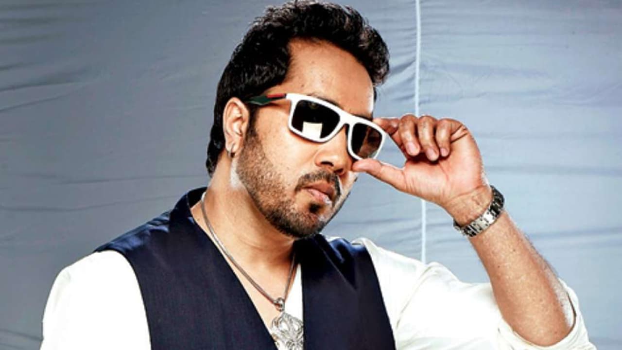 mika singh controversy mika singh controversy