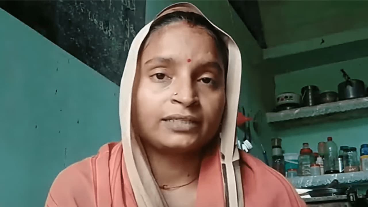 Dehati Madam Yashoda Lodhi