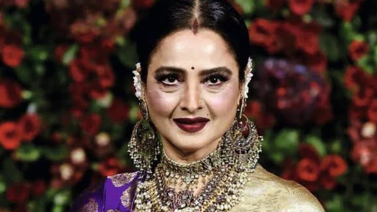 Ghum Hai Kisikey Pyaar Meiin Rekha Ghum Hai Kisikey Pyaar Meiin Rekha