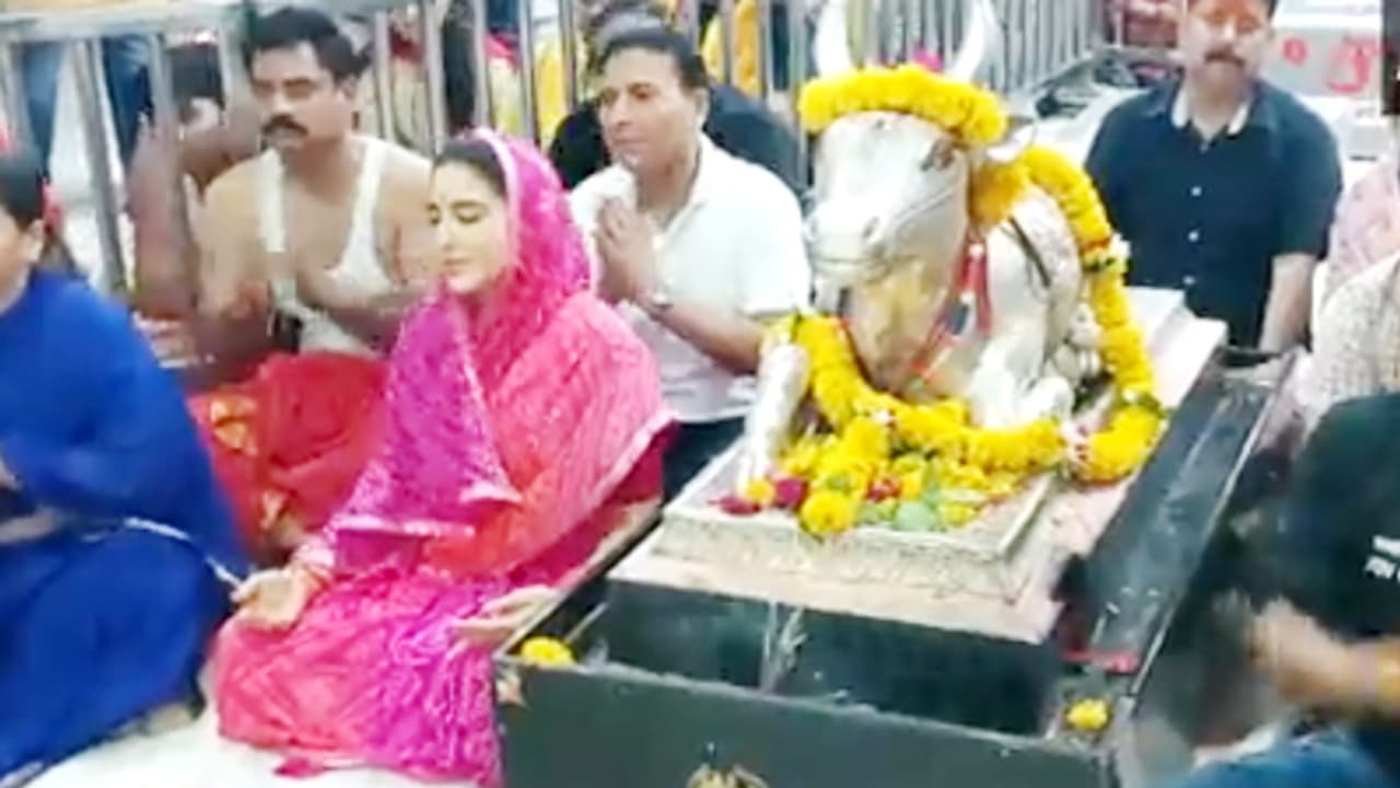 Sara Ali Khan At Mahakal Tample Sara Ali Khan At Mahakal Tample