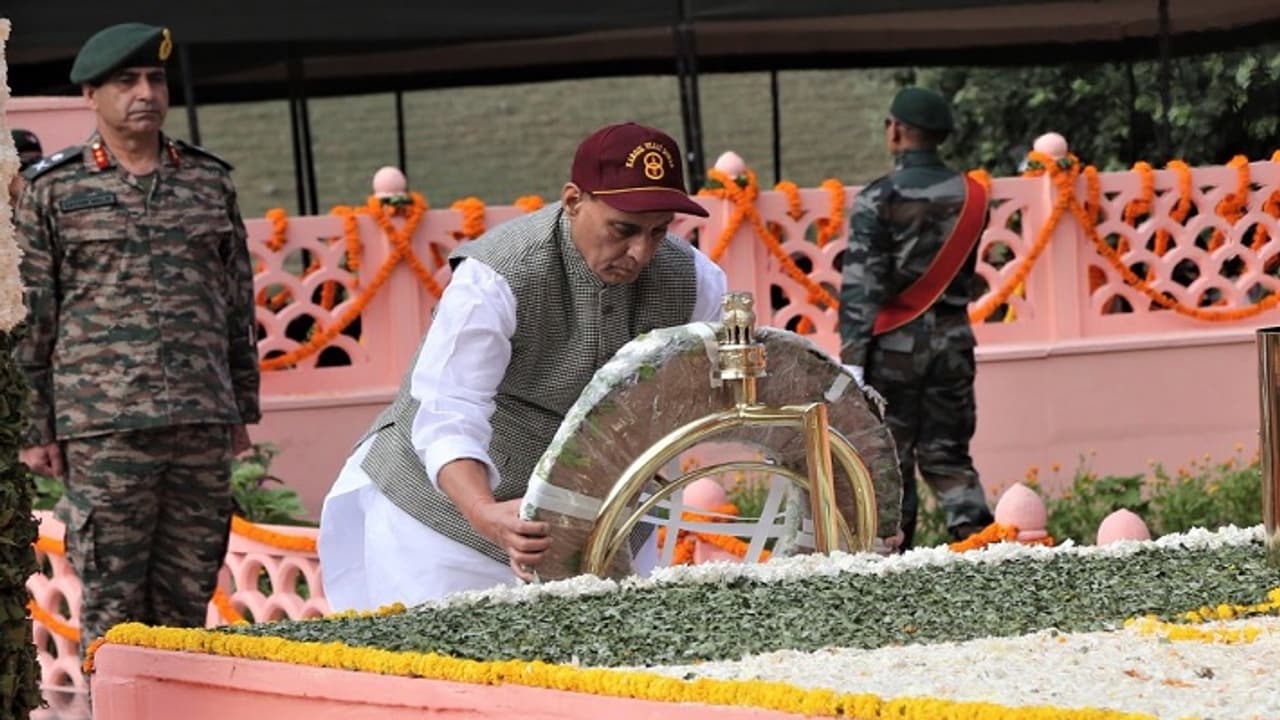 Rajnath Singh dras Rajnath Singh dras