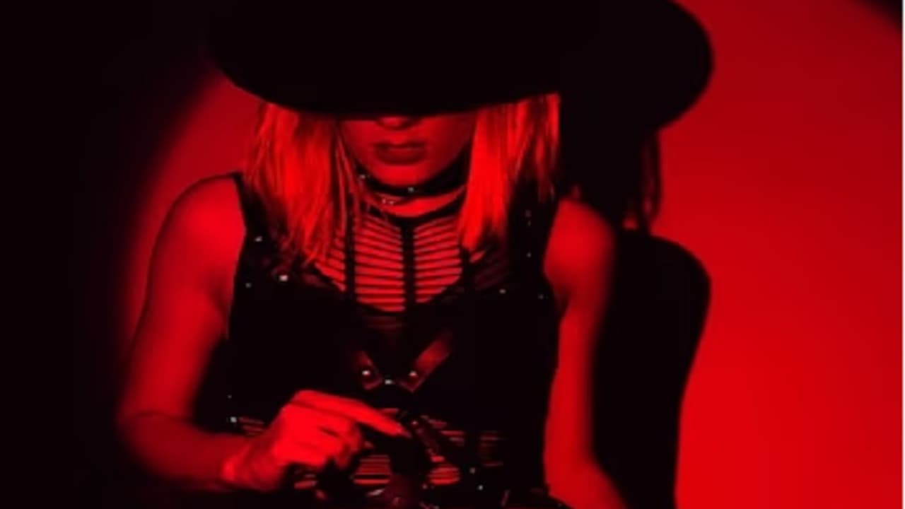 Sex video trap Sex video trap