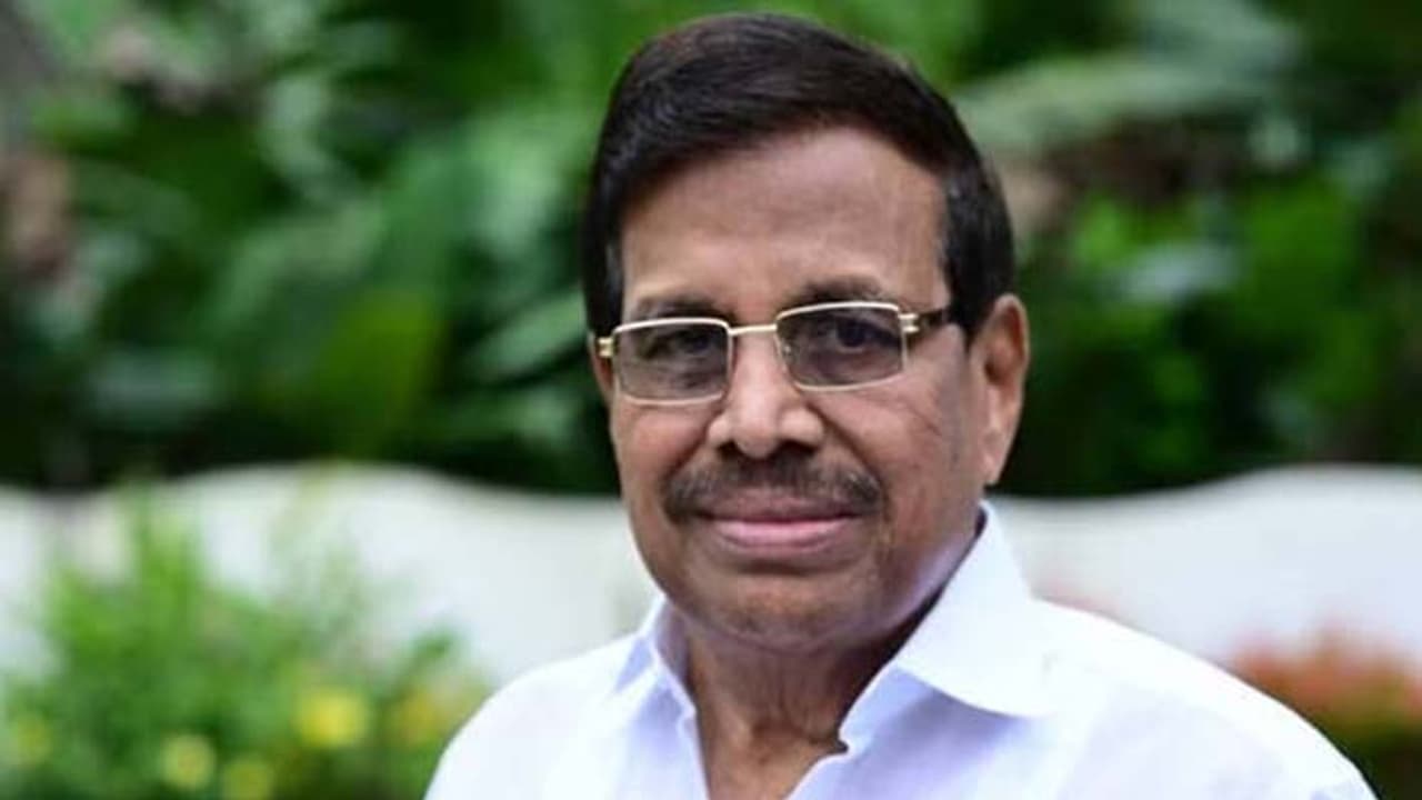 film producer pv gangadharan passed away film producer pv gangadharan passed away