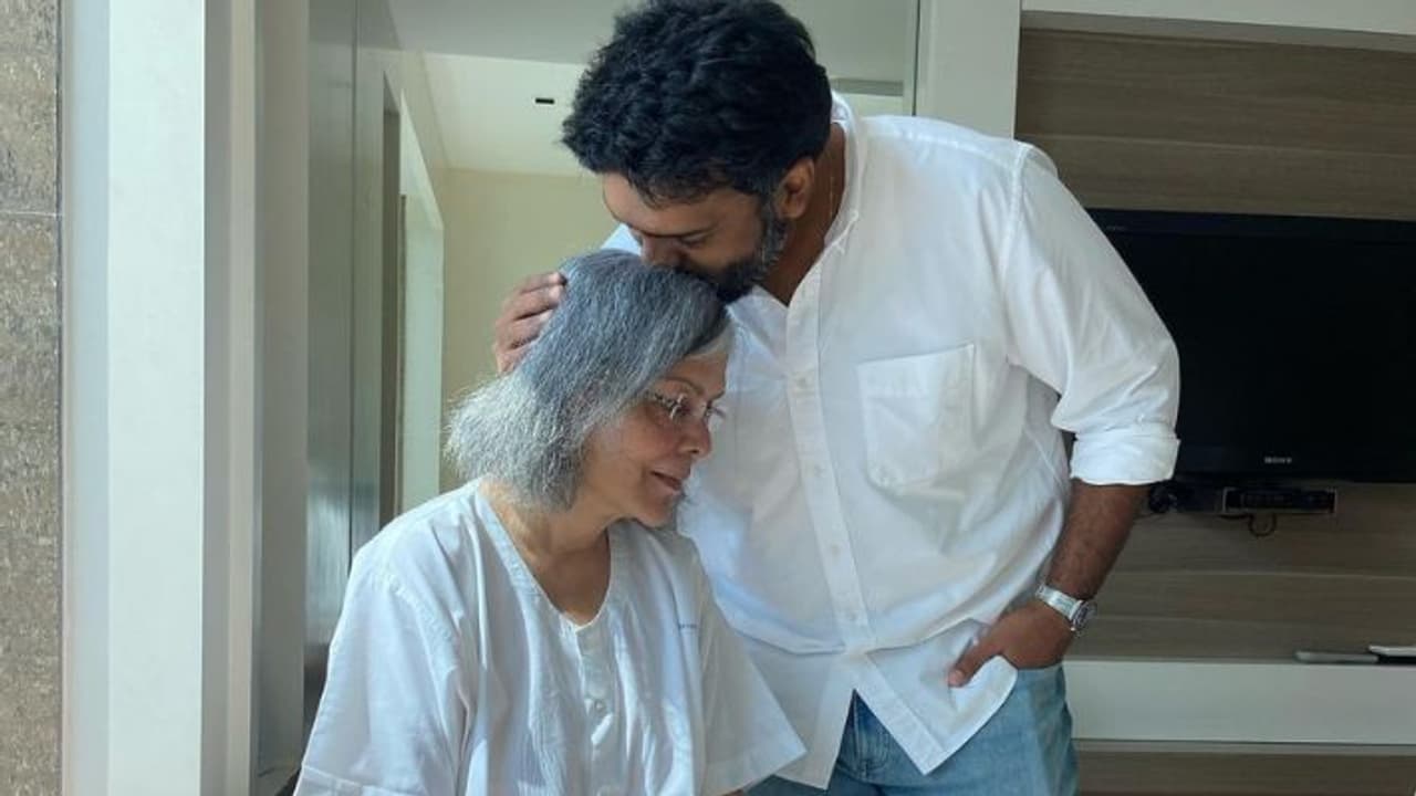 zeenat aman zeenat aman