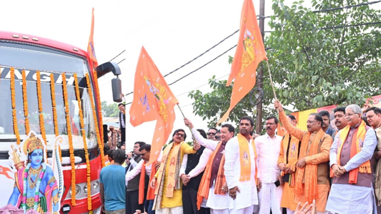 Vishnu Deo Sai flagged off a team to Ayodhya
