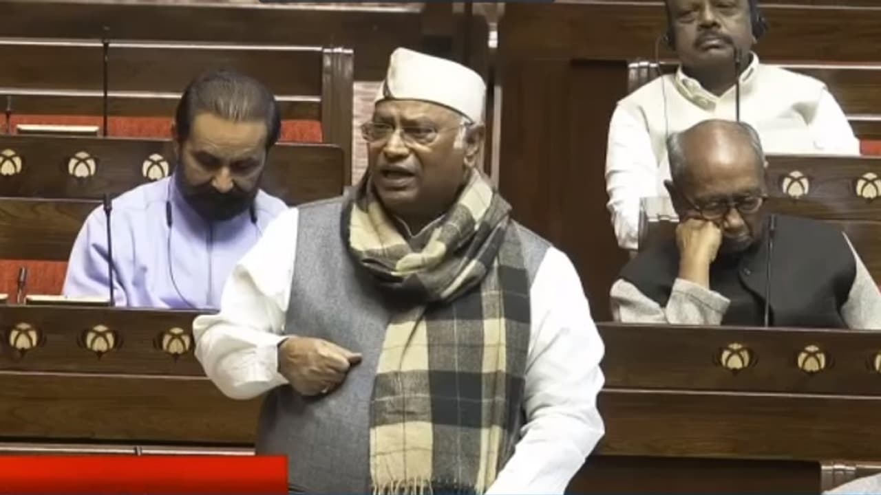 Digvijay Singh sleep in Rajya Sabha Digvijay Singh sleep in Rajya Sabha