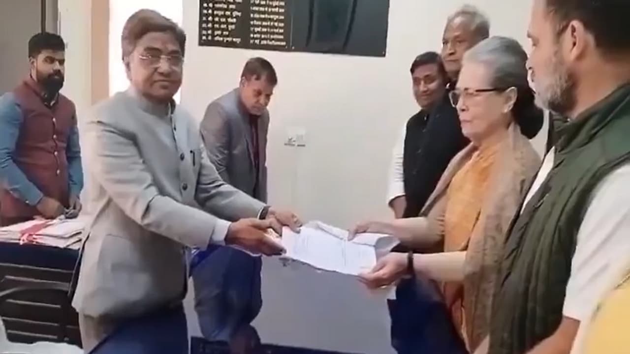 Sonia Gandhi Sonia Gandhi