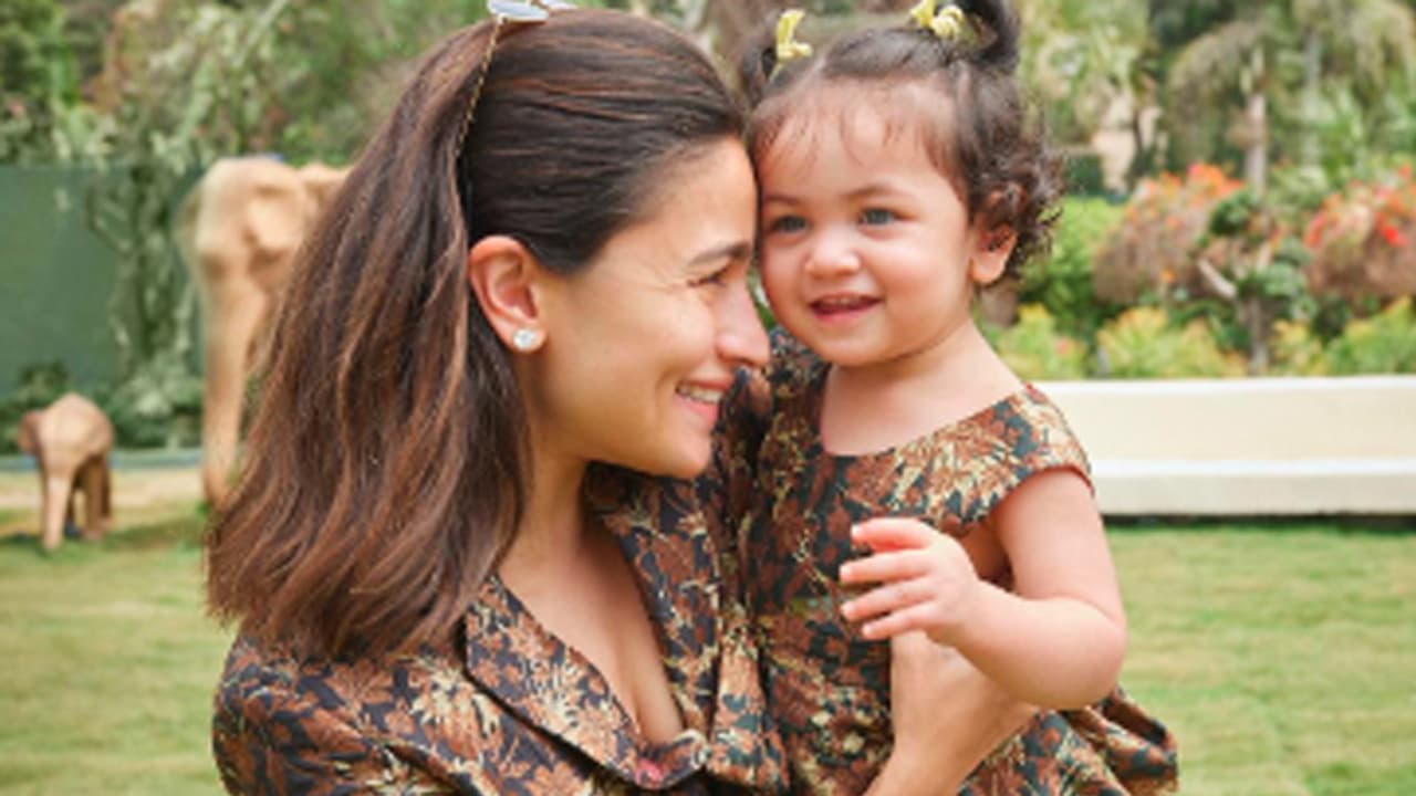 Alia Bhatt Alia Bhatt