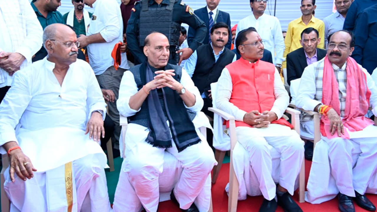 Rajnath Singh in Raipur Rajnath Singh in Raipur