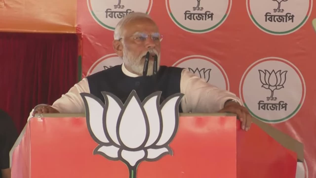 Narendra Modi Rally in Balurghat Narendra Modi Rally in Balurghat