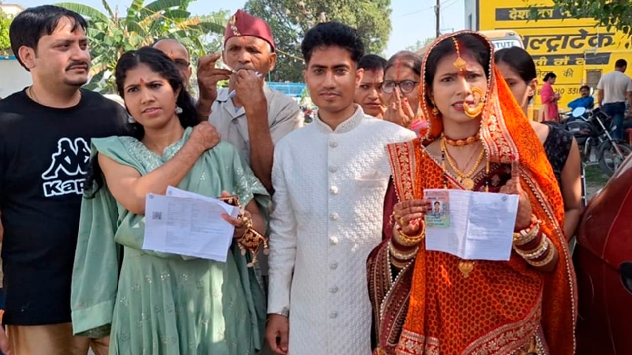 Uttarakhand Lok Sabha Election 2024 bride groom cast vote in nainital