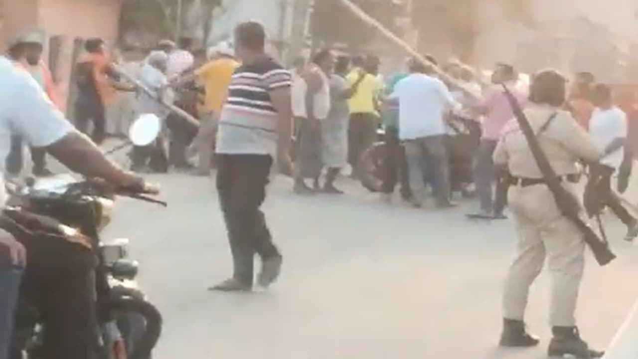 Saran Violence Saran Violence