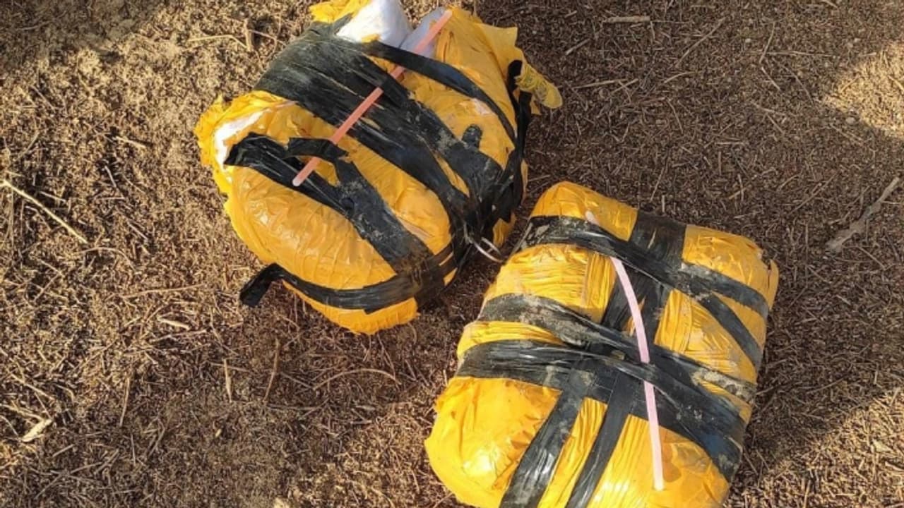 Drugs smuggling Drugs smuggling