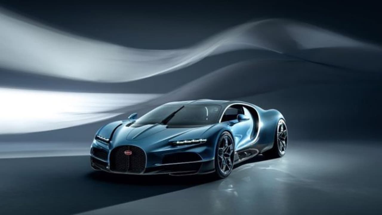 Bugati Hybrid Supercar