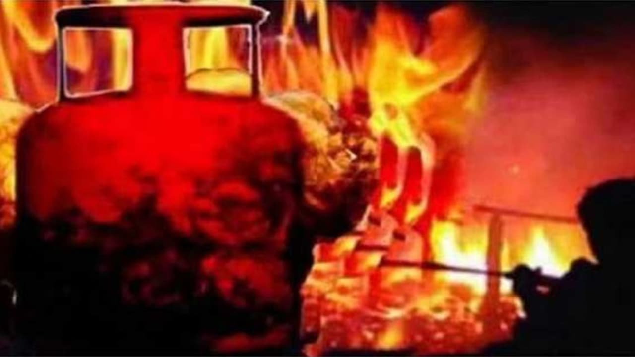 cylinder blast cylinder blast