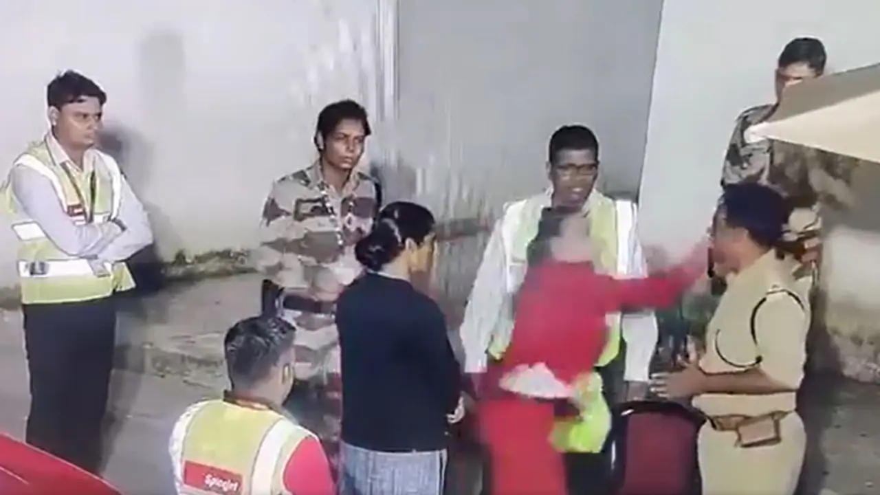 SpiceJet employee slaps CISF personnel