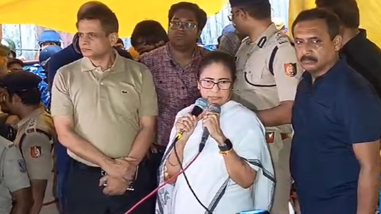 Mamata Banerjee Mamata Banerjee