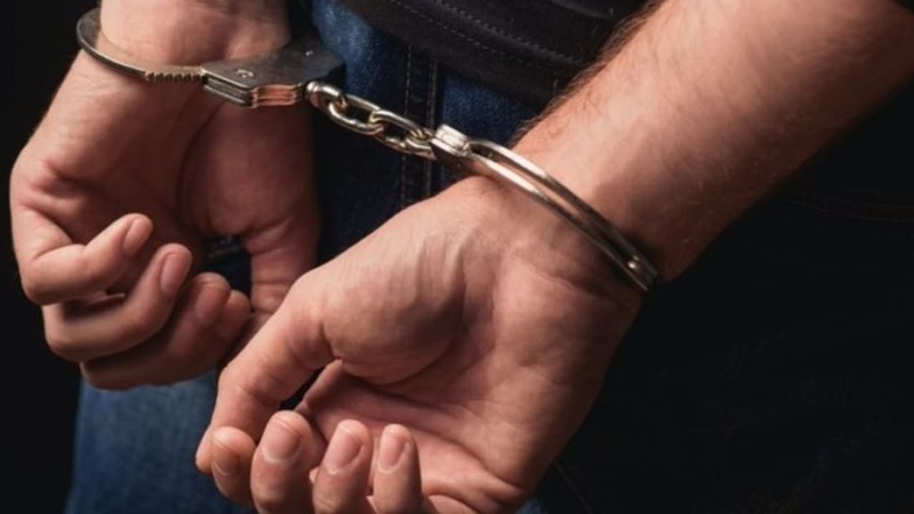 Mumbai 2 Teens were Tied Up, Half Shaved Mumbai 2 Teens were Tied Up, Half Shaved