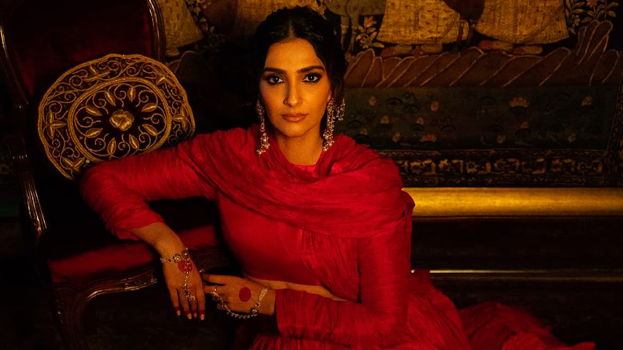 Sonam Kapoor at MAMI Mumbai Film Festival brand ambassador of Word To Screen Market 2024 Sonam Kapoor at MAMI Mumbai Film Festival brand ambassador of Word To Screen Market 2024