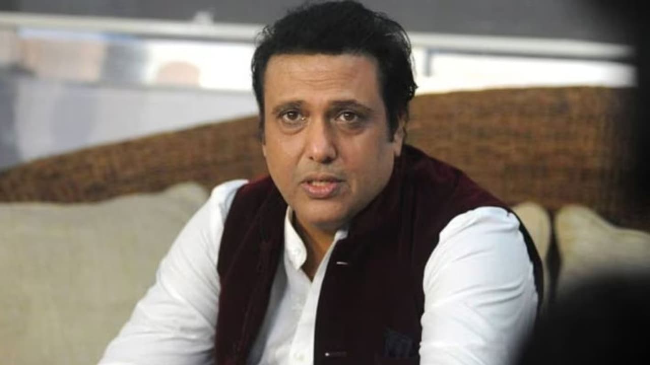 govinda accidentally shoots himself with revolver govinda accidentally shoots himself with revolver
