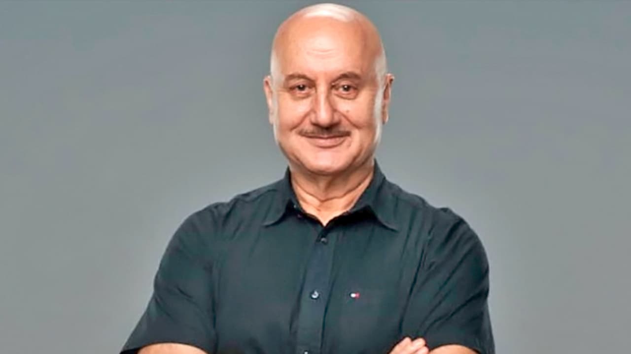 Anupam Kher complete 40 years in indian cinema Anupam Kher complete 40 years in indian cinema