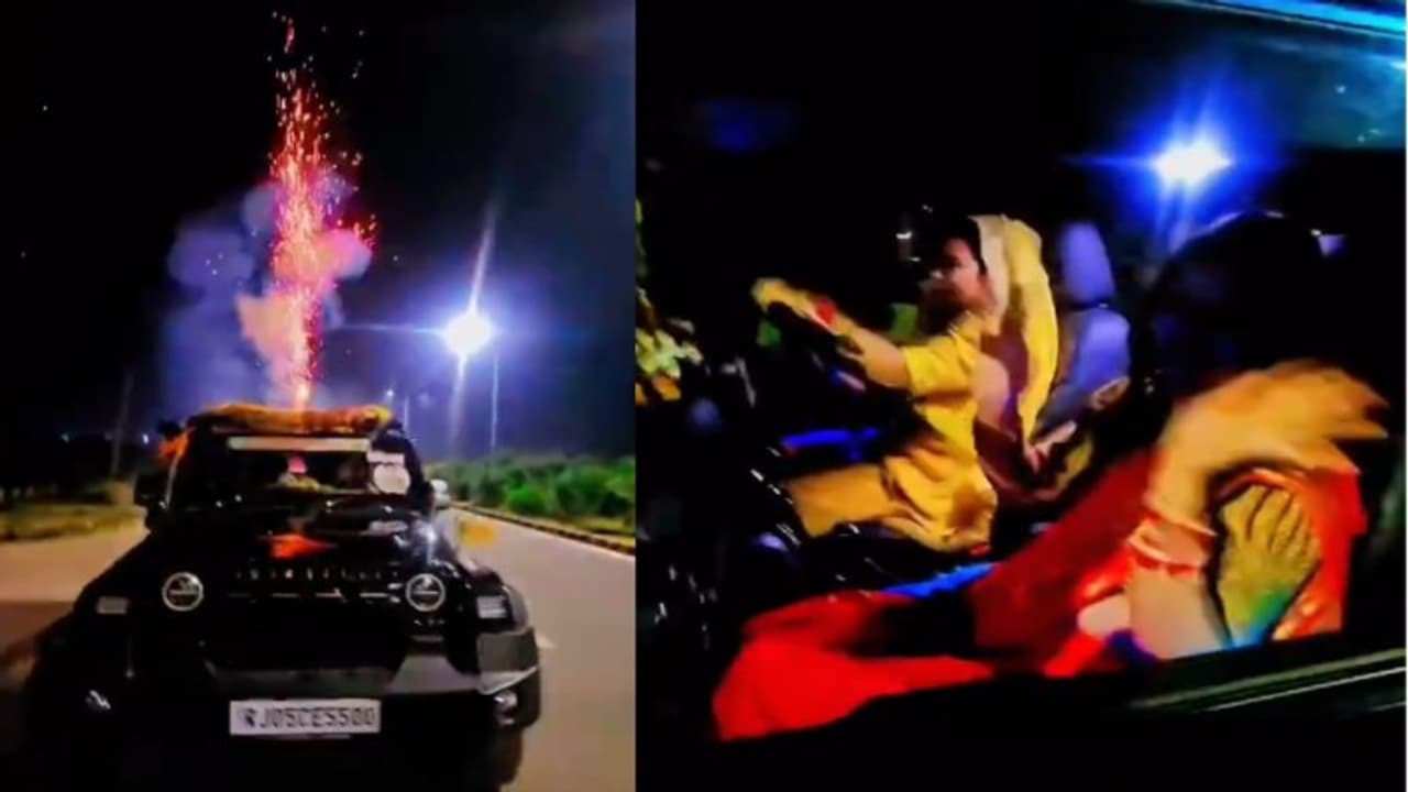 Girls of Bharatpur burnt firecrackers on Thar vehicle